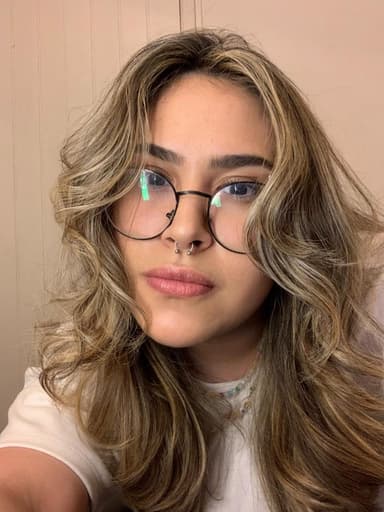 Bianca Oliveira