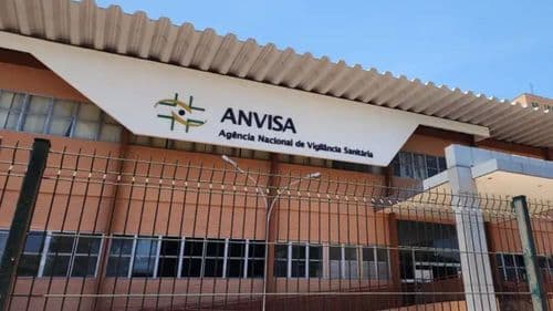 El cultivo de cannabis y la revisión de normativas destacan en la Agenda Regulatoria 2026-2027