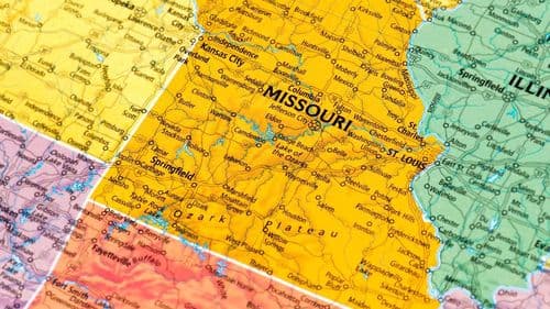 Marijuana companies sue stores for illegal sale of THCA flower in Missouri