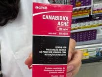 Aché lanza solución oral de cannabidiol con 100 mg/mL en el mercado
