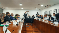 El Gobierno debate la regulación de la cannabis y promete una agenda interministerial