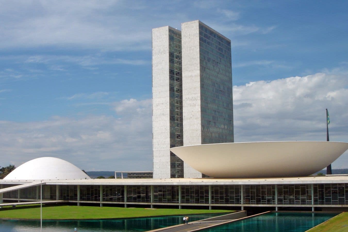 STF y Ministerio de Salud reciben a representantes de asociaciones de pacientes de cannabis en Brasilia