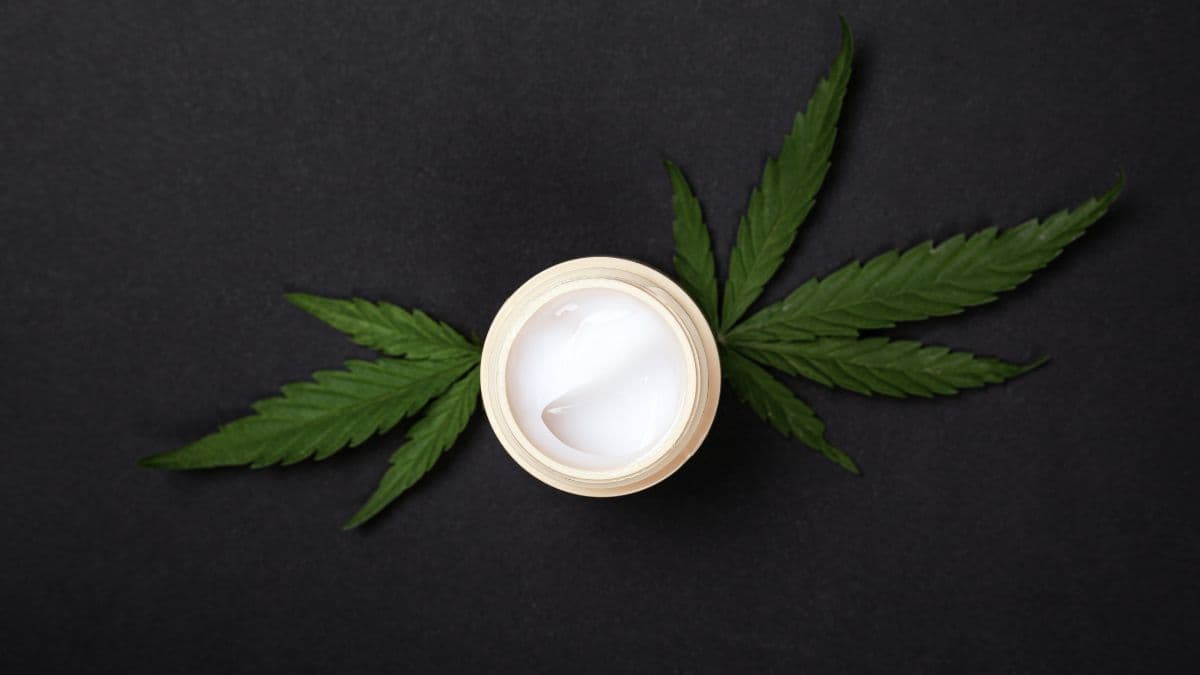 Cannabis en el cuidado de la piel: ¿qué hay detrás de la 'revolución de la piel'?