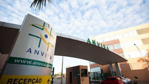 Anvisa discute revisión de la regulación de productos de cannabis medicinal