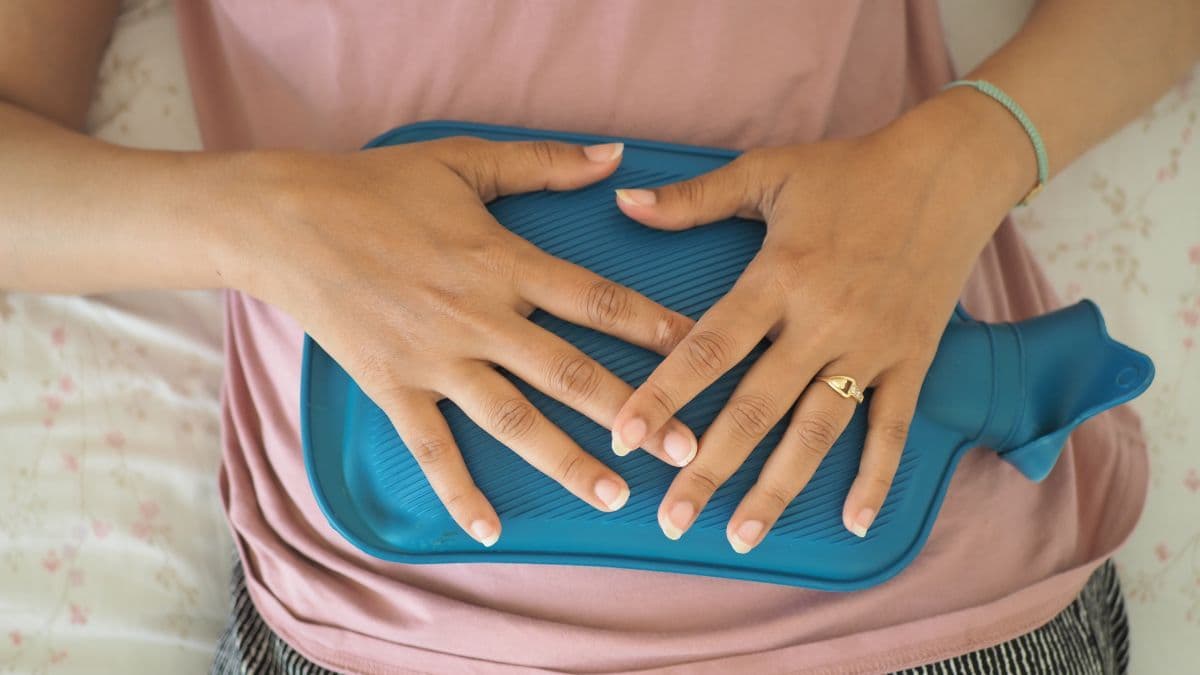 Menstruação sem sofrimento? Cannabis ganha destaque como aliada contra dores e sintomas da TPM
